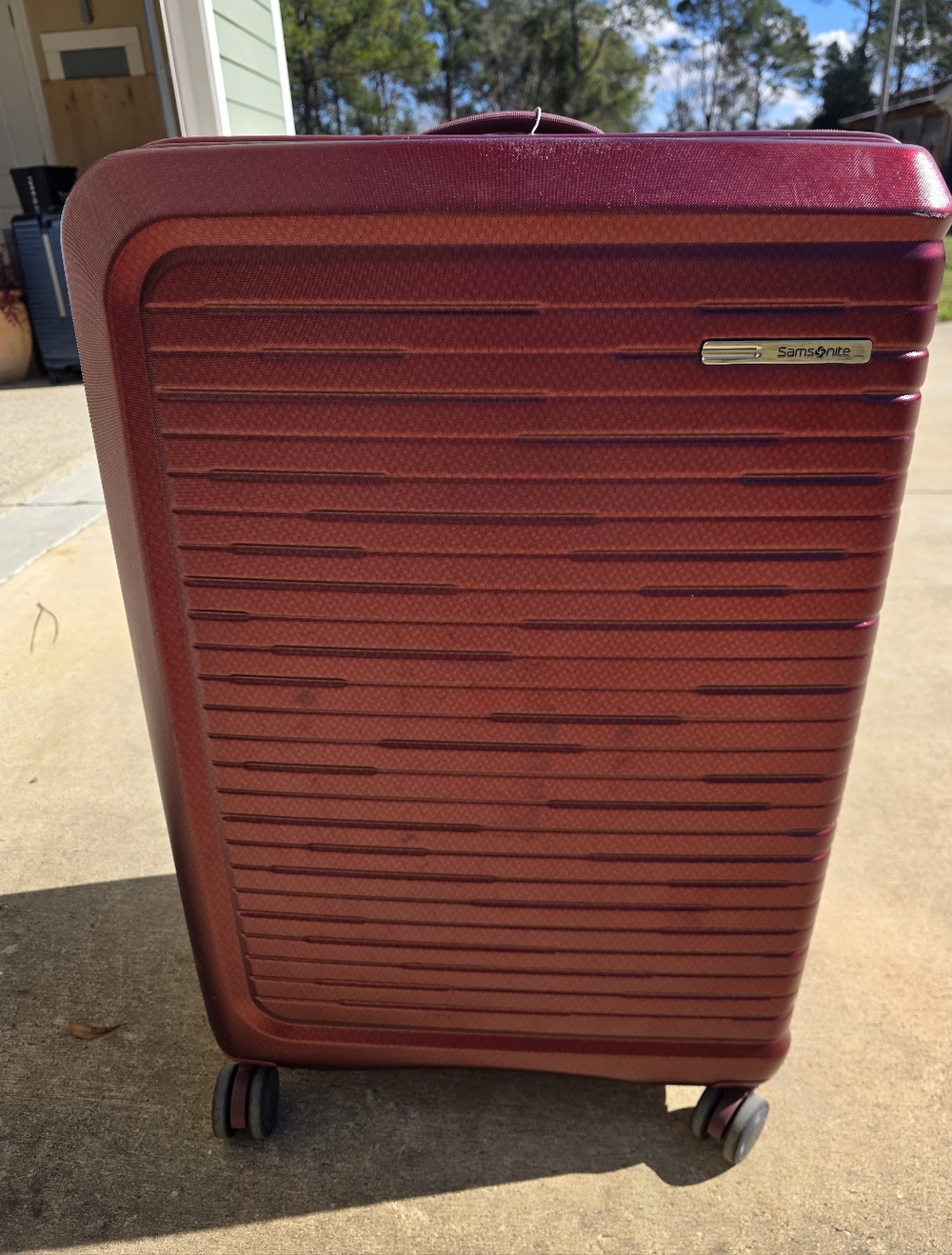 Samsonite Large Hard Shell Check In